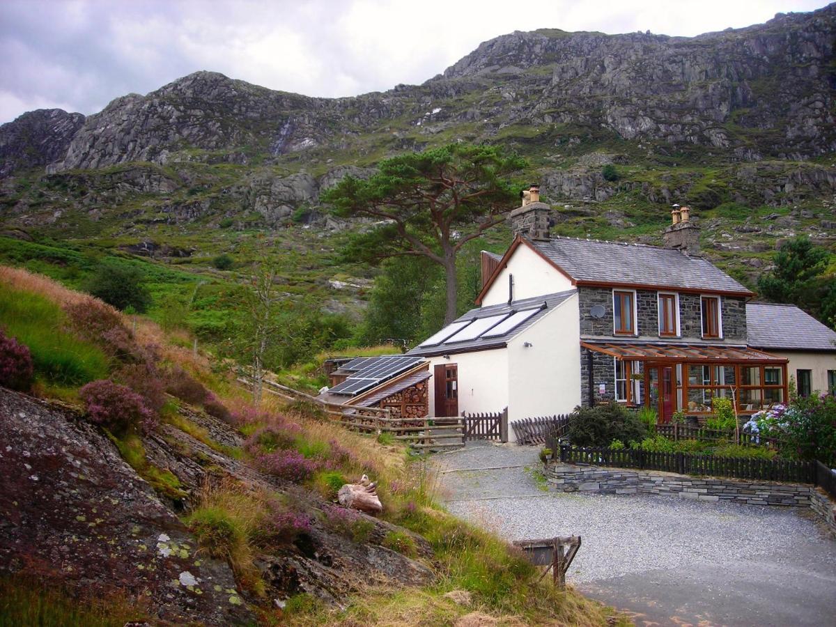 Bryn Elltyd Eco House Vendégház Blaenau Ffestiniog Kültér fotó
