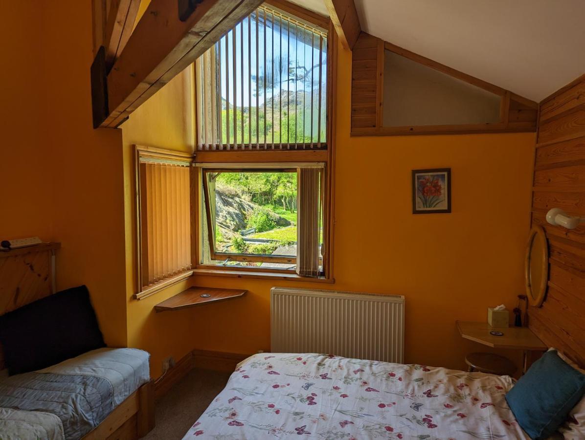Bryn Elltyd Eco House Vendégház Blaenau Ffestiniog Kültér fotó