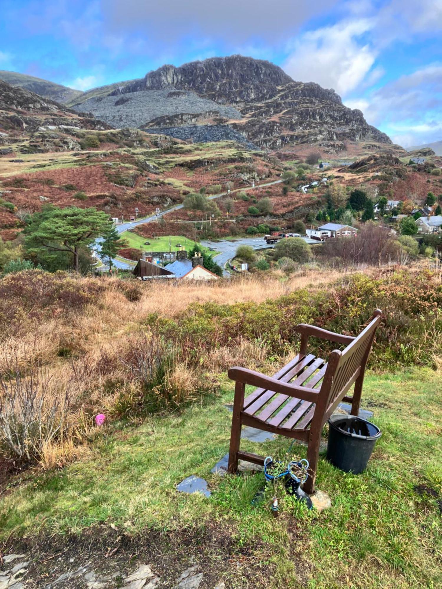 Bryn Elltyd Eco House Vendégház Blaenau Ffestiniog Kültér fotó