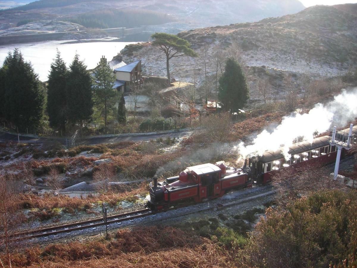 Bryn Elltyd Eco House Vendégház Blaenau Ffestiniog Kültér fotó