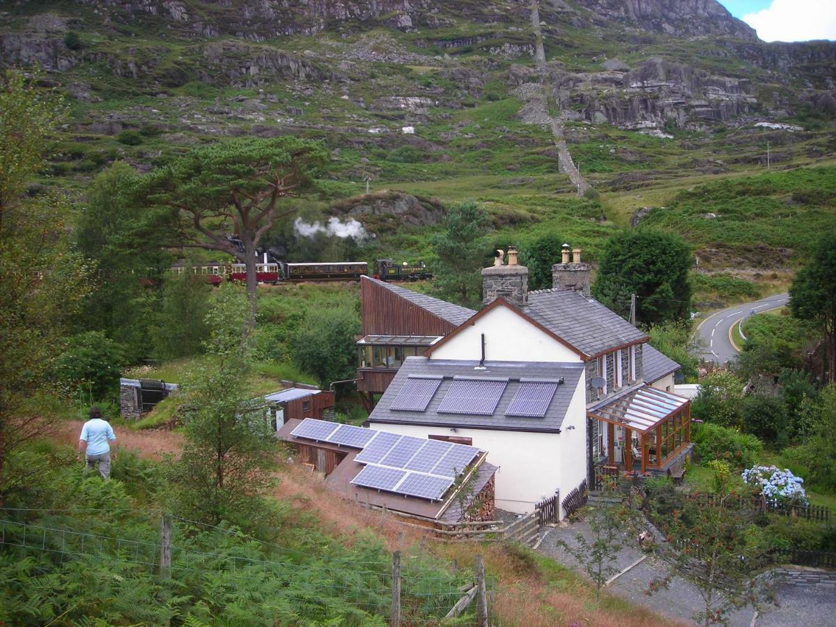 Bryn Elltyd Eco House Vendégház Blaenau Ffestiniog Kültér fotó